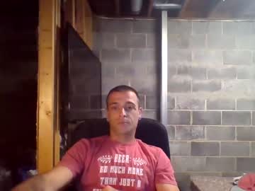 [06-11-22] chillguy421 chaturbate public webcam video