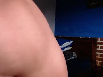 [02-01-24] justinkart record public show video from Chaturbate.com