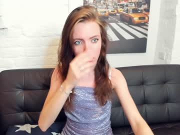 [13-08-22] kalise_ public webcam from Chaturbate