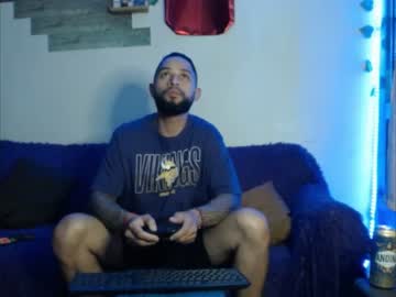 [10-07-23] clark_bulky record webcam show from Chaturbate