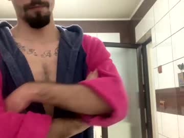 [28-03-24] kevingizzo23 public show from Chaturbate
