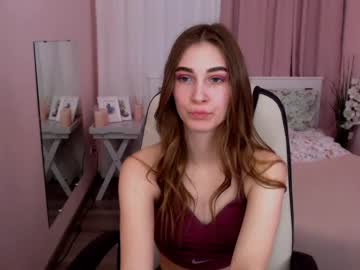 [08-03-22] annabelhaze chaturbate public show video