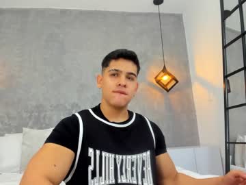 [12-10-23] andrew_flintt blowjob show from Chaturbate