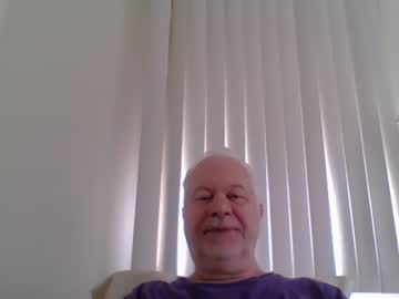 [22-03-23] bigguygg69 video with dildo