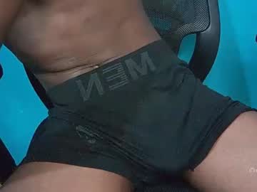 [24-04-22] tech_savvy video with toys from Chaturbate