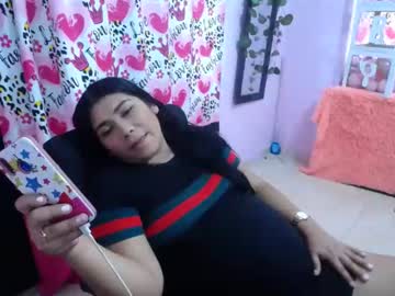 [15-05-22] sofi_gomez98 video with toys