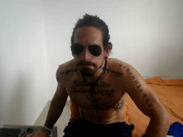 [18-03-23] dsgh_ public show from Chaturbate