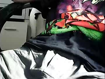 [07-11-23] zacc22 record video with toys from Chaturbate