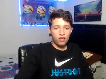 [16-02-23] diego_andres20 public show from Chaturbate.com
