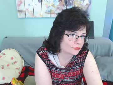 [06-05-24] everly_rays public webcam video from Chaturbate