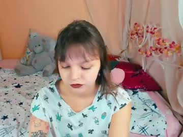 [17-05-22] cute_adela record blowjob video from Chaturbate