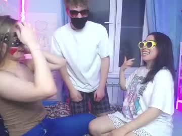 [05-04-22] godsparty video with dildo from Chaturbate