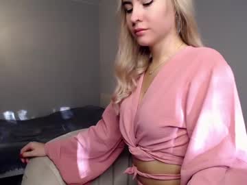 [05-06-23] awesome_barbie chaturbate toying