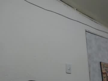 [12-01-22] adam_grey0 record public webcam video from Chaturbate
