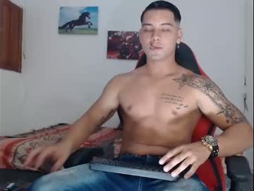 [21-05-22] georgeluishot show with toys from Chaturbate.com