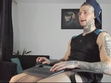 [12-04-24] _jamesleandros record public show from Chaturbate.com