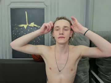 [20-04-22] felixswift public webcam video from Chaturbate