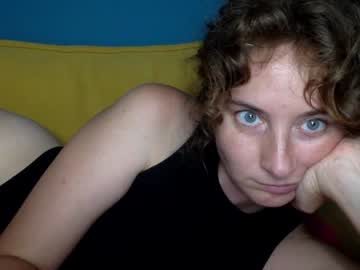 [17-06-22] curlyqueeen public show from Chaturbate.com