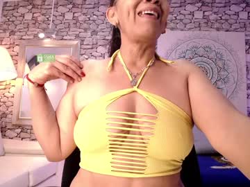 [17-07-23] horny_diana69 record public show from Chaturbate