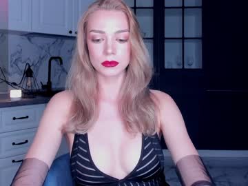 [04-03-24] annakarenina__ video with toys from Chaturbate