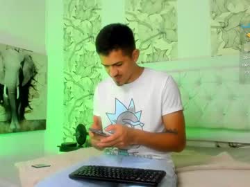 [30-11-22] aron_willians69 private show from Chaturbate