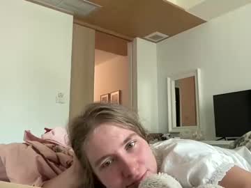 [24-03-24] fluffy_bunnyxxx record video with dildo from Chaturbate.com
