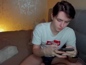 [16-02-22] billy_chiller chaturbate show with toys