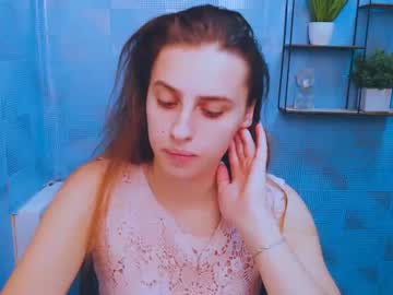 [06-12-23] mariatess_ record video with dildo