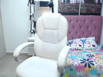 [08-09-22] antonella_lits private show video from Chaturbate