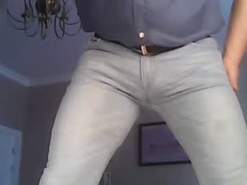 [14-05-22] antarctic_male33 cam show from Chaturbate.com