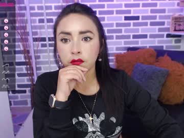 [06-12-22] isabella_rider public show from Chaturbate