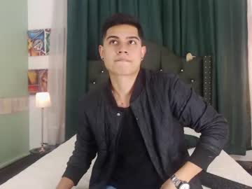 [10-10-22] steve_ten10 public show from Chaturbate.com