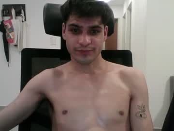 [01-08-23] julian0002 private sex video from Chaturbate