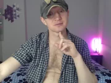 [16-12-23] kevintyler69 public show from Chaturbate.com