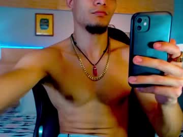 [16-08-22] alesandro_king video with toys from Chaturbate.com