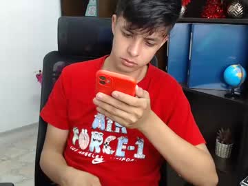 [06-01-23] arian_falcon record public show from Chaturbate.com