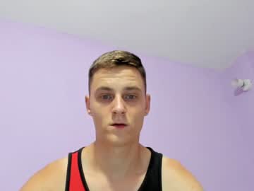 [05-07-23] brandoncruise18 public show from Chaturbate