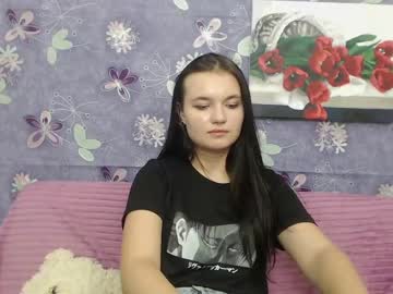 [18-07-23] katrinepurple record blowjob video