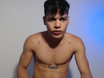 [19-04-24] juicy_boy22 show with cum from Chaturbate