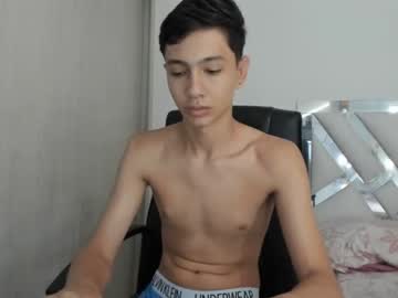 [28-05-24] tommy___boy public webcam video from Chaturbate