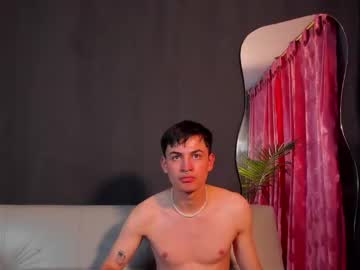 [17-10-23] alex_twinks record show with toys from Chaturbate.com