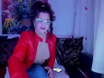 [10-03-23] sexymilflucia cam video from Chaturbate