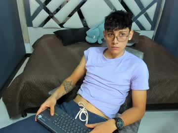 [14-09-22] marcus_grey_ cam video from Chaturbate.com