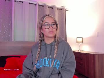 [26-12-23] julietta__vega record show with toys from Chaturbate.com
