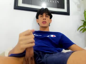 [02-08-23] michael_18twink record video with toys from Chaturbate