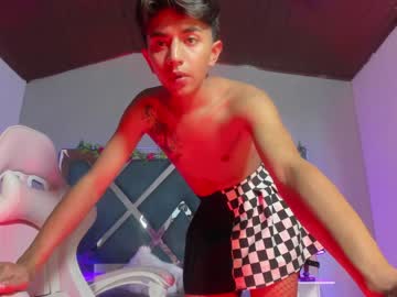 [18-05-23] cristofer_twing record video from Chaturbate.com