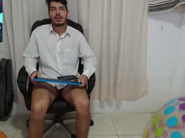 [27-03-23] mack_daniels record public show from Chaturbate