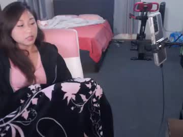 [23-02-22] asianpogogirl public show from Chaturbate