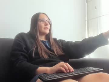 [26-08-23] happy_pervert public show video from Chaturbate