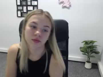 [22-07-22] milly_ten chaturbate public